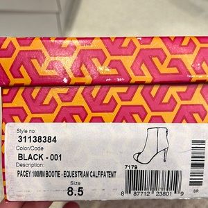 Tory Burch size 8.5 black leather heeled booties